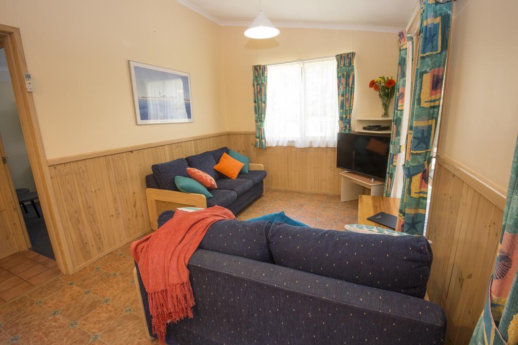 The Lakes Beachfront Holiday Park Lake Tyers Beach Extérieur photo