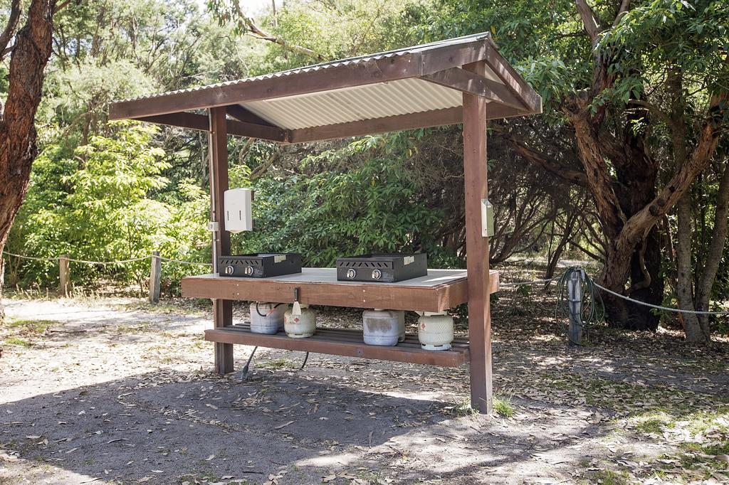 The Lakes Beachfront Holiday Park Lake Tyers Beach Extérieur photo