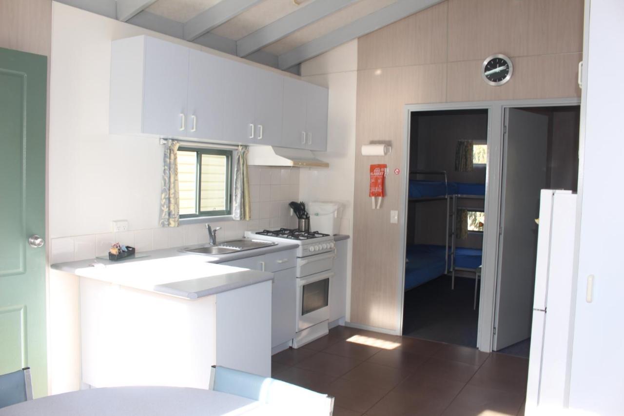 The Lakes Beachfront Holiday Park Lake Tyers Beach Extérieur photo